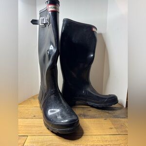 Hunter black tall rain boots